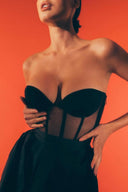 Front view of the Room 24 Kelly corset with a sweetheart neckline, underwired cups, sheer mesh panels and structured boning.